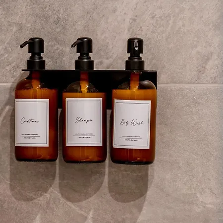 Retreat For 4 With Free Parking And Gym Access