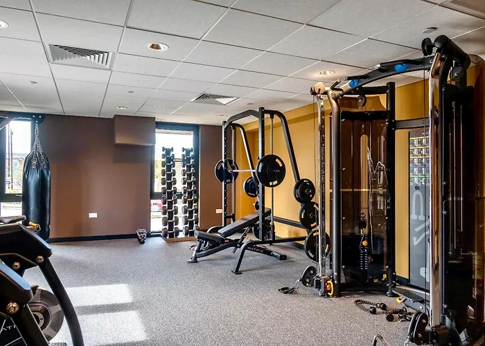 Apartament Retreat For 4 With Free Parking And Gym Access