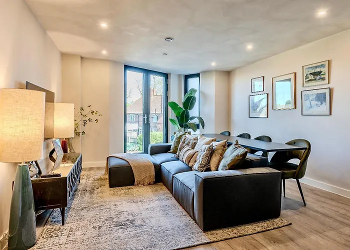 Retreat For 4 With Free Parking And Gym Access Apartament York