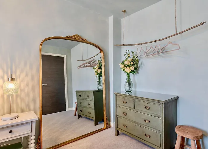 Apartament Retreat For 4 With Free Parking And Gym Access